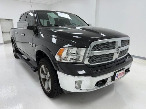 2018 RAM 1500 ST