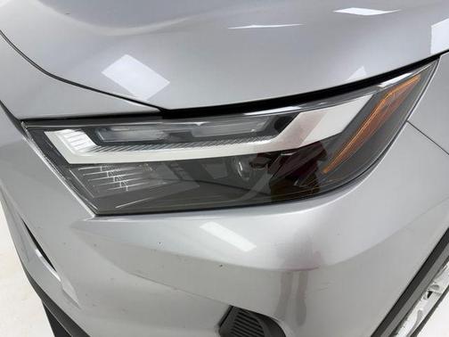 Silver Sky Metallic 2025 Toyota RAV4 LE