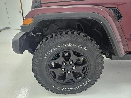 2022 Jeep Gladiator Sport