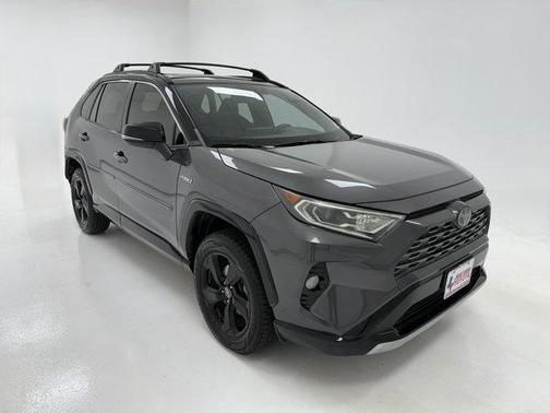 2019 Toyota RAV4 Hybrid SE