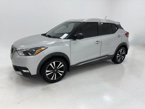 2018 Nissan Kicks SR