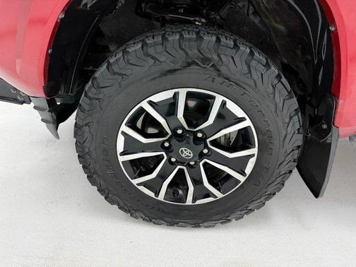 2022 Toyota Tacoma TRD Sport