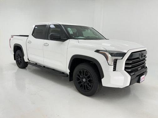 Ice 2026 Toyota Tundra SR5