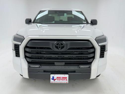 Ice 2026 Toyota Tundra SR5