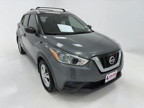 2019 Nissan Kicks S
