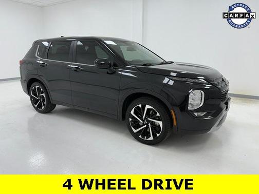 2022 Mitsubishi Outlander Black Edition S-AWC