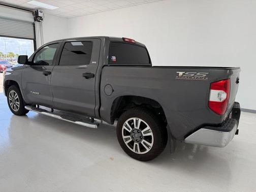 2015 Toyota Tundra SR5