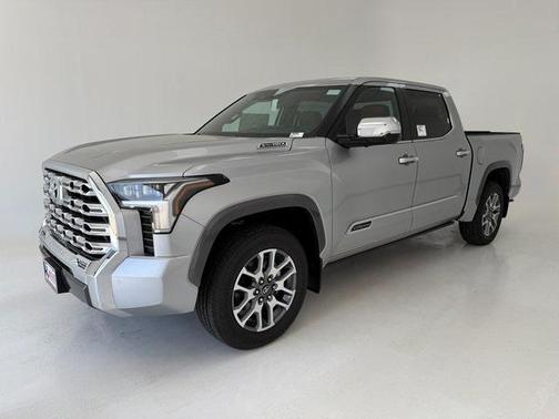 2025 Toyota Tundra Hybrid 1794 Edition