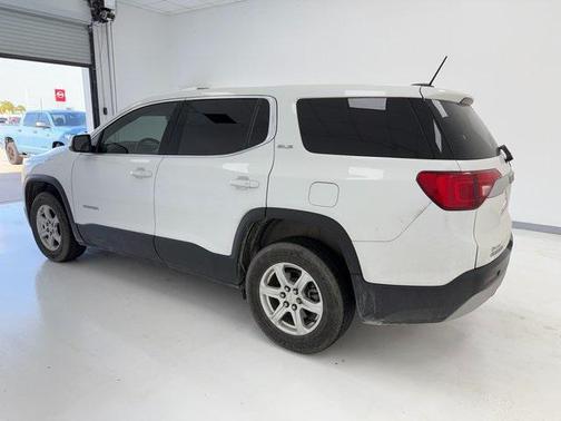 2019 GMC Acadia SLE-1
