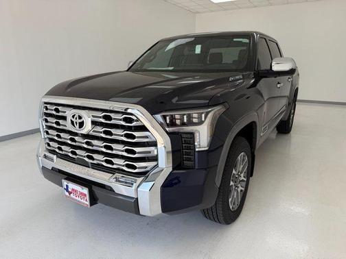 2025 Toyota Tundra Hybrid 1794 Edition