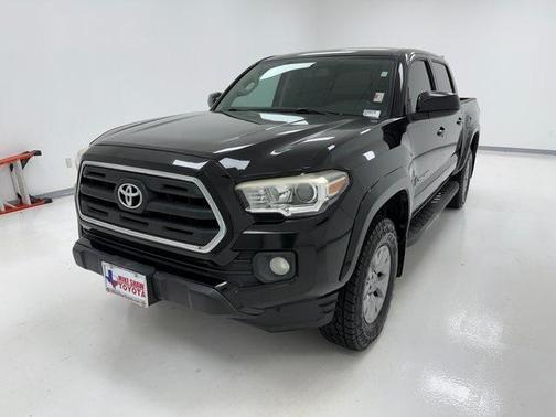 2017 Toyota Tacoma SR5