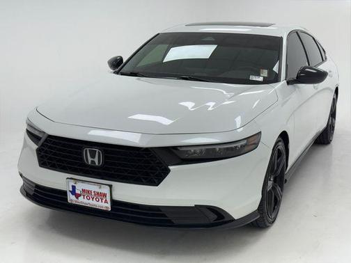 Platinum White Pearl 2024 Honda Accord Hybrid Sport-L