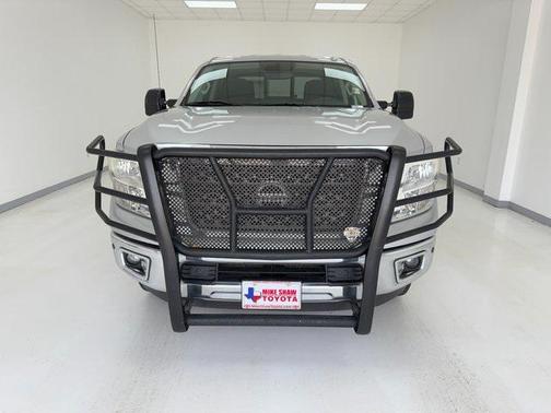 2016 Nissan Titan XD SV