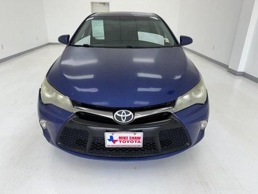 2016 Toyota Camry XLE