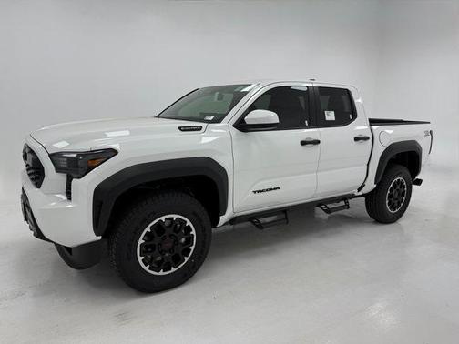 2026 Toyota Tacoma Hybrid TRD Off Road