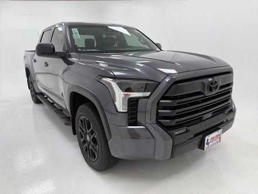 Magnetic Gray Metallic 2026 Toyota Tundra SR5