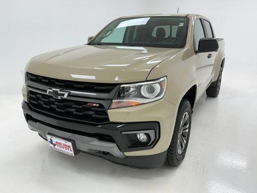 Sand Dune Metallic 2022 Chevrolet Colorado Z71