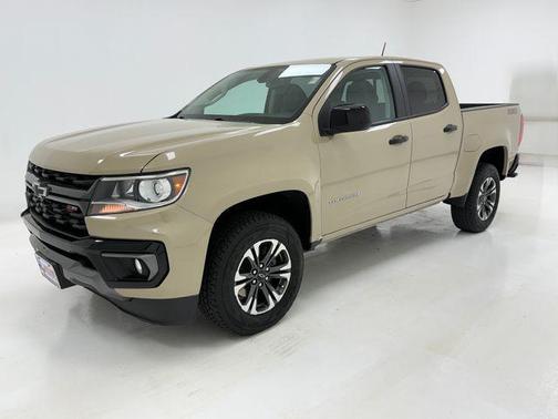 Sand Dune Metallic 2022 Chevrolet Colorado Z71