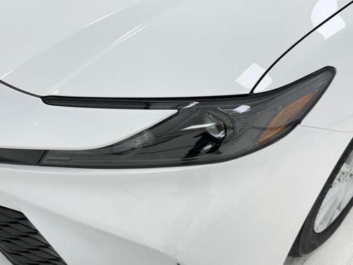 Ice 2026 Toyota Camry LE