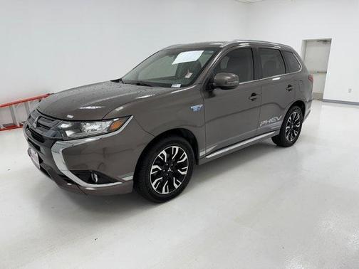 2018 Mitsubishi Outlander PHEV SEL