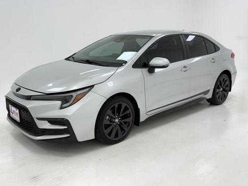 Classic Silver Metallic 2023 Toyota Corolla SE