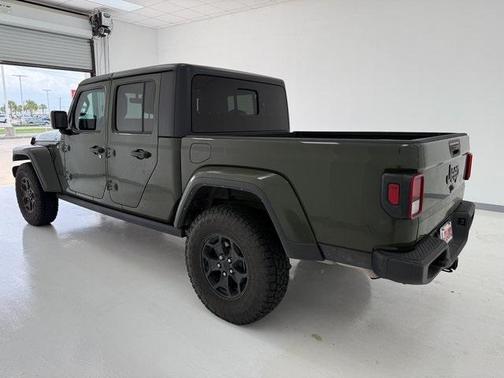 2023 Jeep Gladiator Willys 4x4