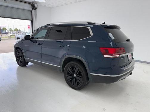 2019 Volkswagen Atlas 3.6L SEL Premium