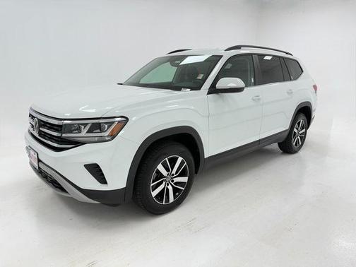 2023 Volkswagen Atlas 2.0T SE