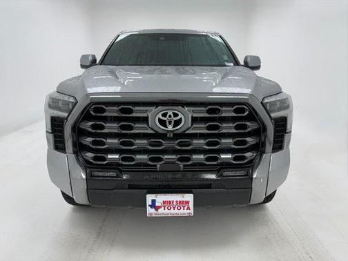 2024 Toyota Tundra Platinum