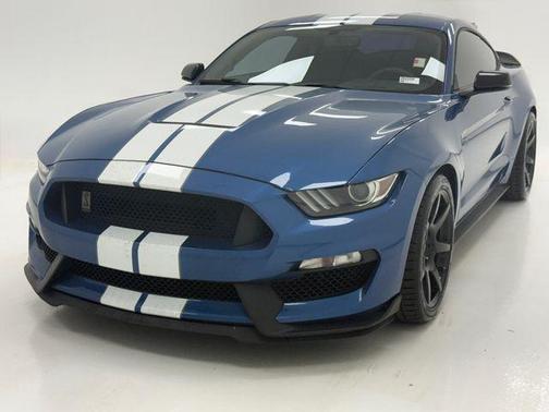 Blue Metallic 2019 Ford Shelby GT350 Base