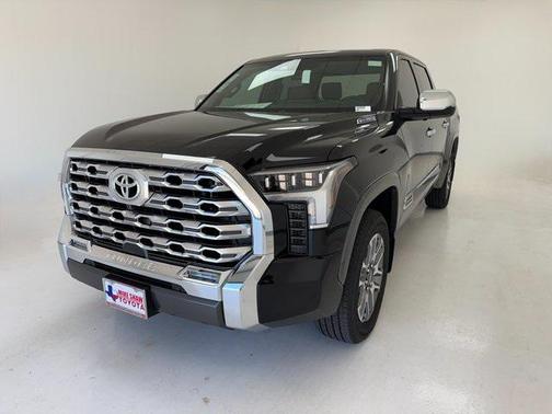 2025 Toyota Tundra Hybrid 1794 Edition