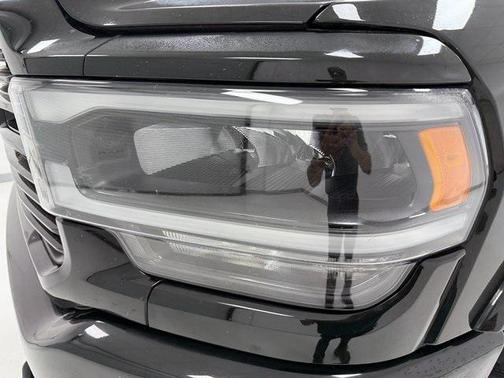 2022 RAM 2500 Laramie Crew Cab 4x4 6'4' Box