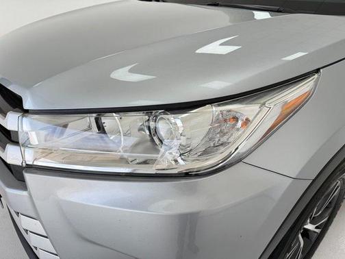 2019 Toyota Highlander LE Plus