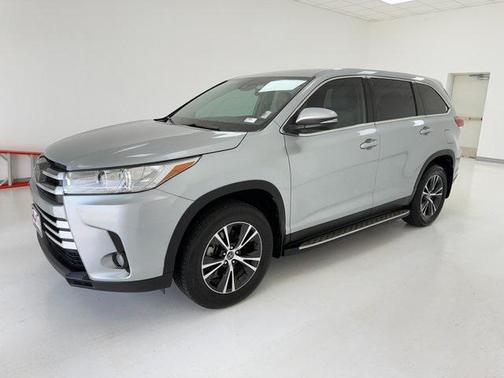 2019 Toyota Highlander LE Plus