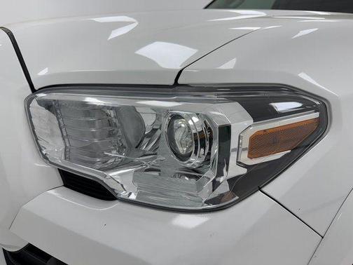 0040/Fc14 2023 Toyota Tacoma SR5