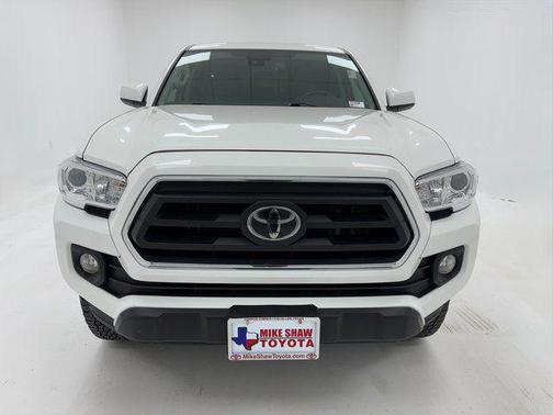 0040/Fc14 2023 Toyota Tacoma SR5