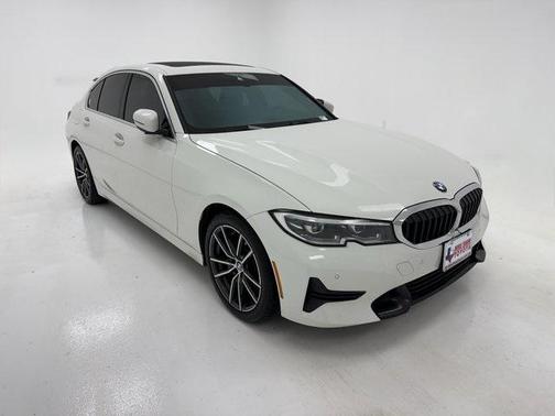 2020 BMW 330 330i