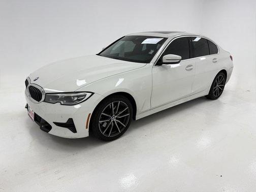2020 BMW 330 330i