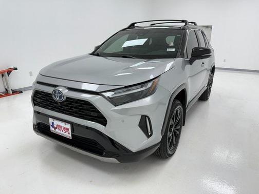2023 Toyota RAV4 Hybrid SE