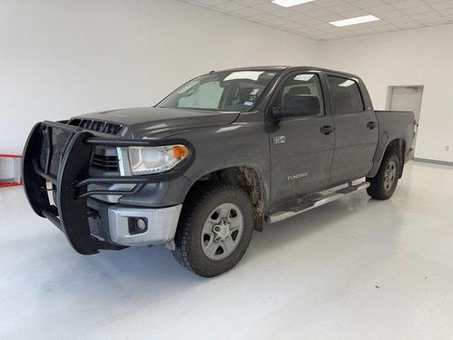 2014 Toyota Tundra SR5