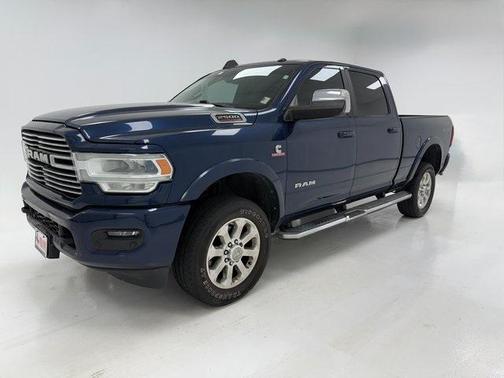 2019 RAM 2500 Laramie Crew Cab 4x4 6'4' Box