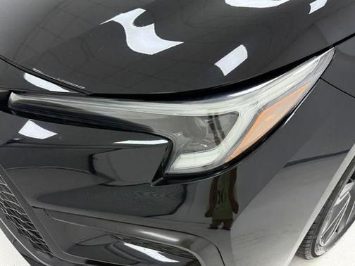Midnight Black Metallic 2024 Toyota Corolla SE