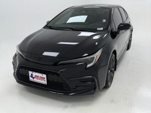 Midnight Black Metallic 2024 Toyota Corolla SE