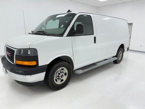 2021 GMC Savana 2500 Work Van