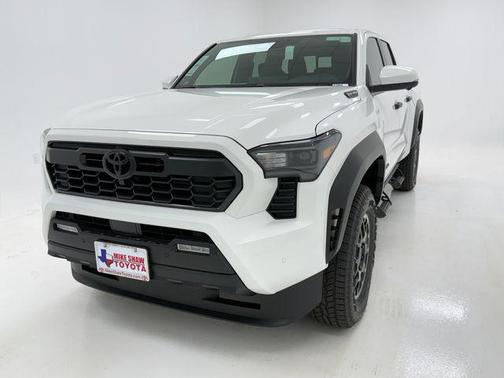 Ice 2026 Toyota Tacoma Hybrid TRD Off Road