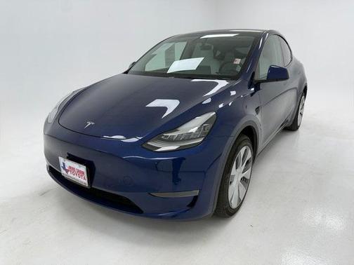 2023 Tesla Model Y Long Range Dual Motor All-Wheel Drive