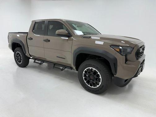 2026 Toyota Tacoma Hybrid TRD Off Road