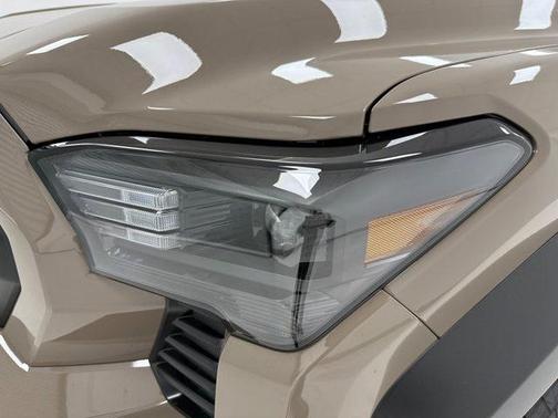 2026 Toyota Tacoma Hybrid TRD Off Road