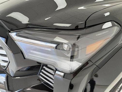 2025 Toyota Tacoma Limited