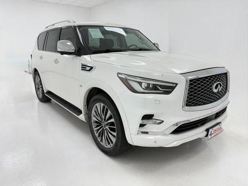 2018 INFINITI QX80 Base